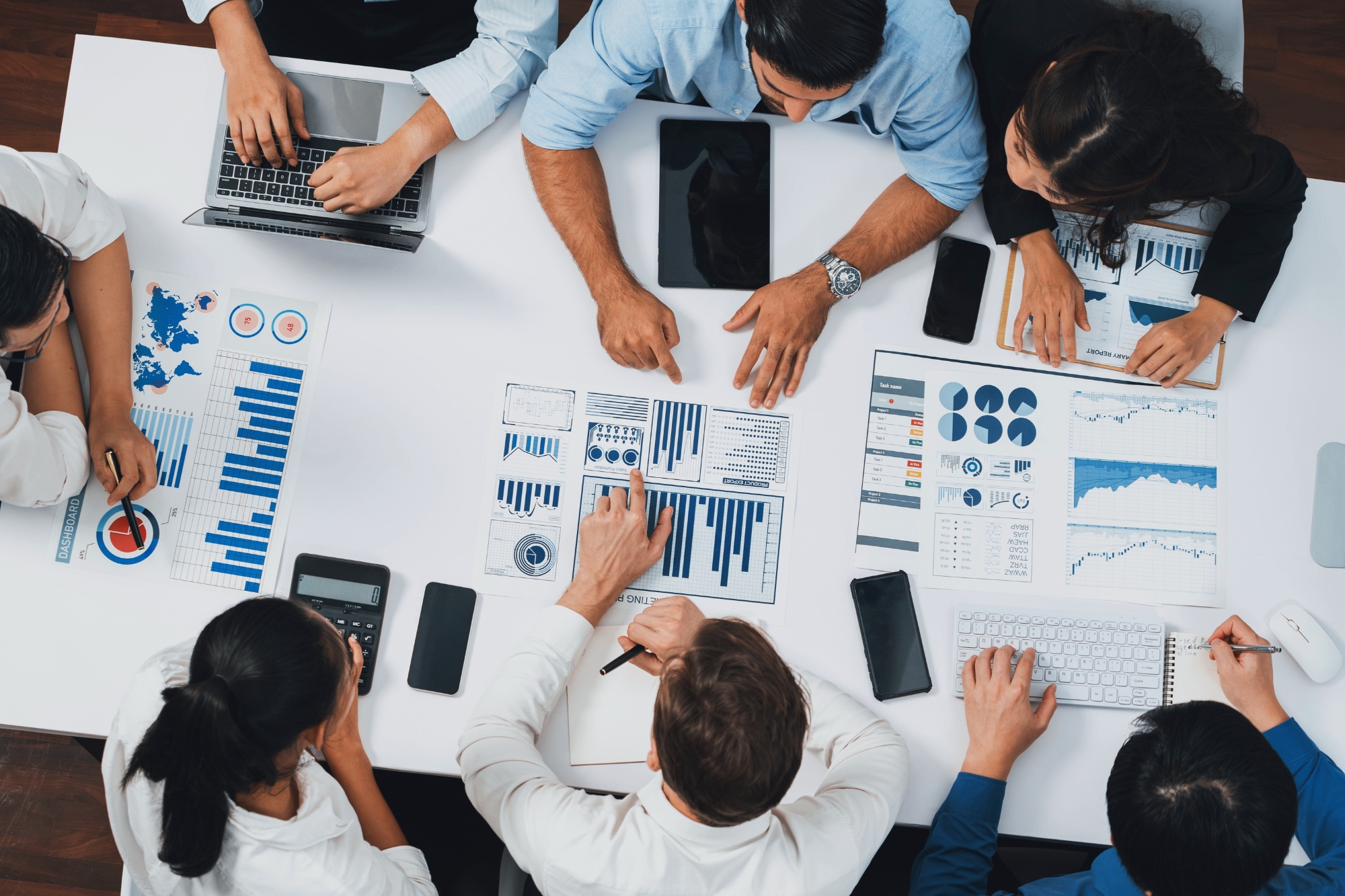 shutterstock_2432334281 (resized overlay)